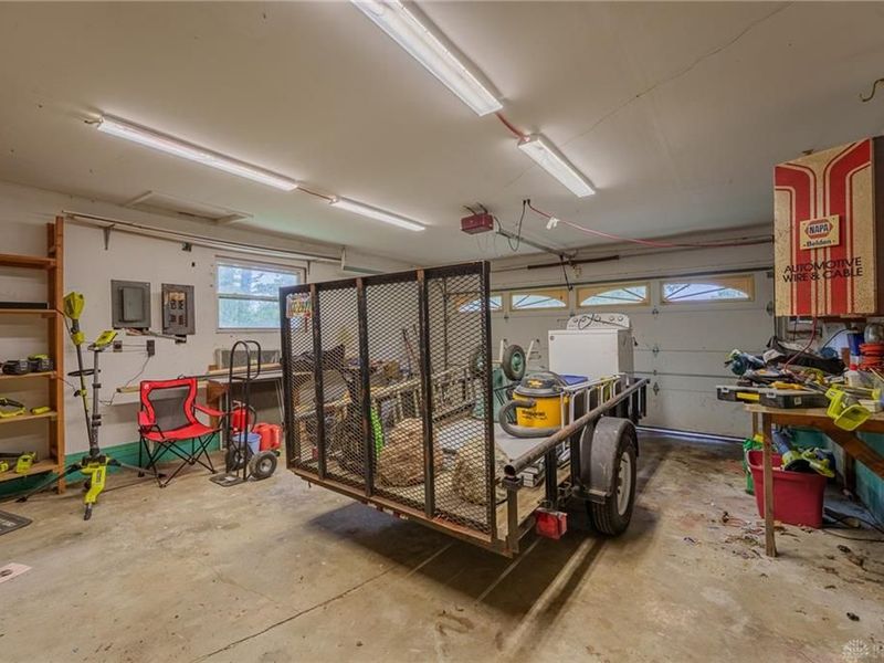 8060 Preblewood Drive, Gratis Township, OH 45042 Photo 33
