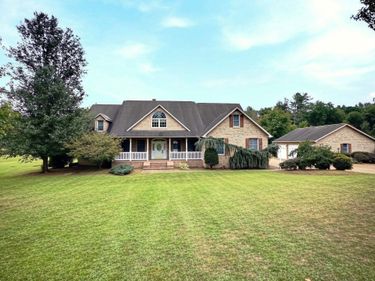 8295 SOUTH EAST SIDE HWY, ELKTON, VA 22827