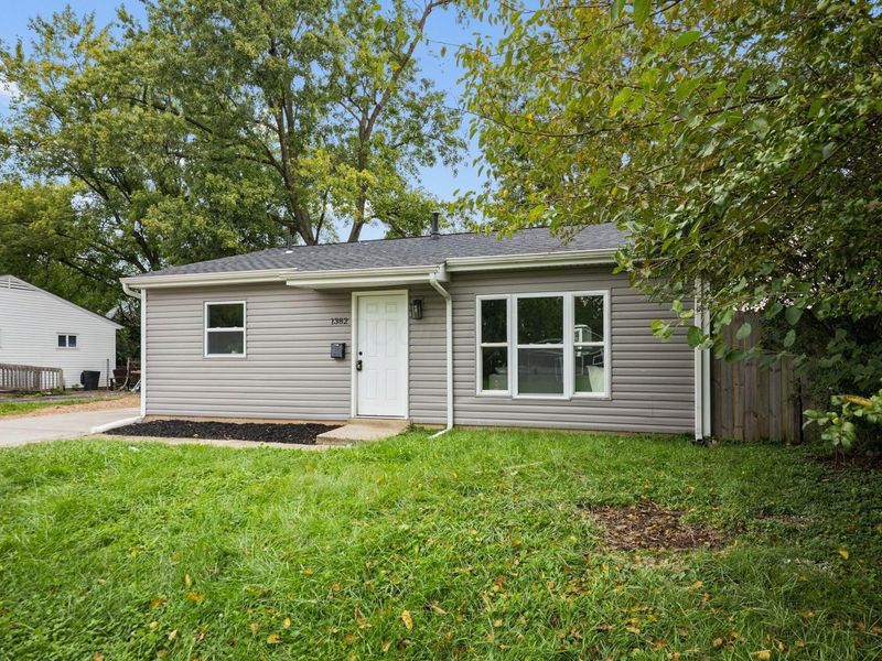 1382 Grovewood Drive , Columbus, OH 43207 Photo 21