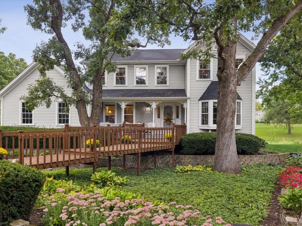2146 Oak Court , Naperville, IL 60565