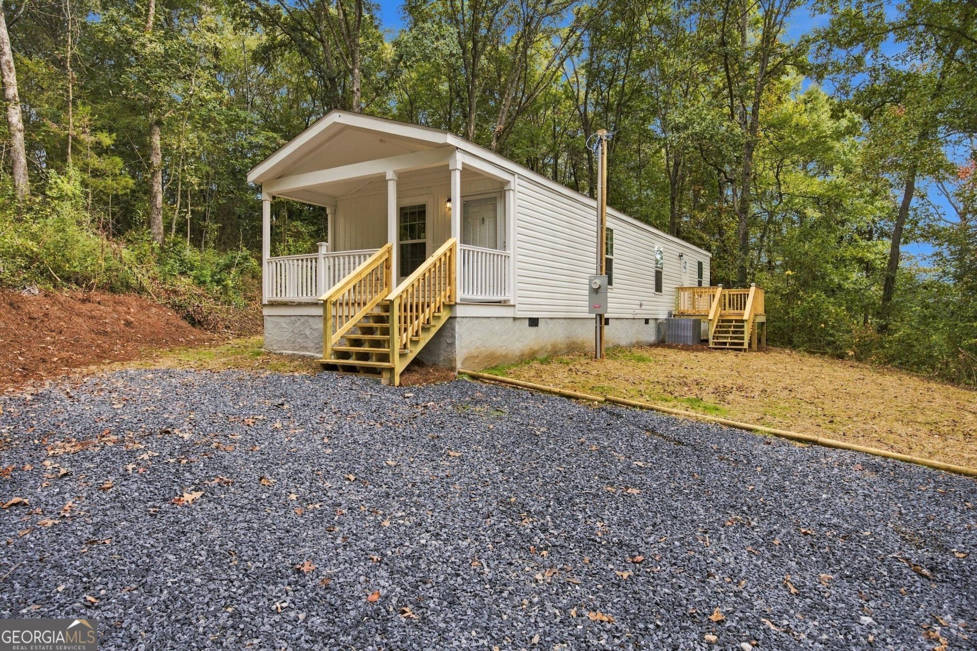 516 Lee Joan Drive, Dalton, GA 30721 Main Photo