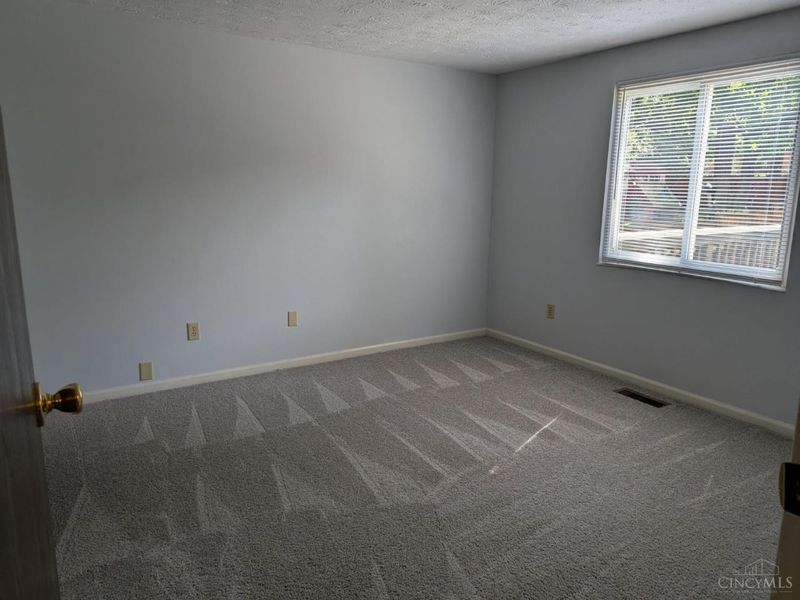 11481 Gravenhurst Drive, Colerain Township, OH 45231 Photo 13