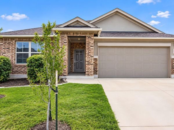 204 Bright Star LN, Georgetown, TX 78628