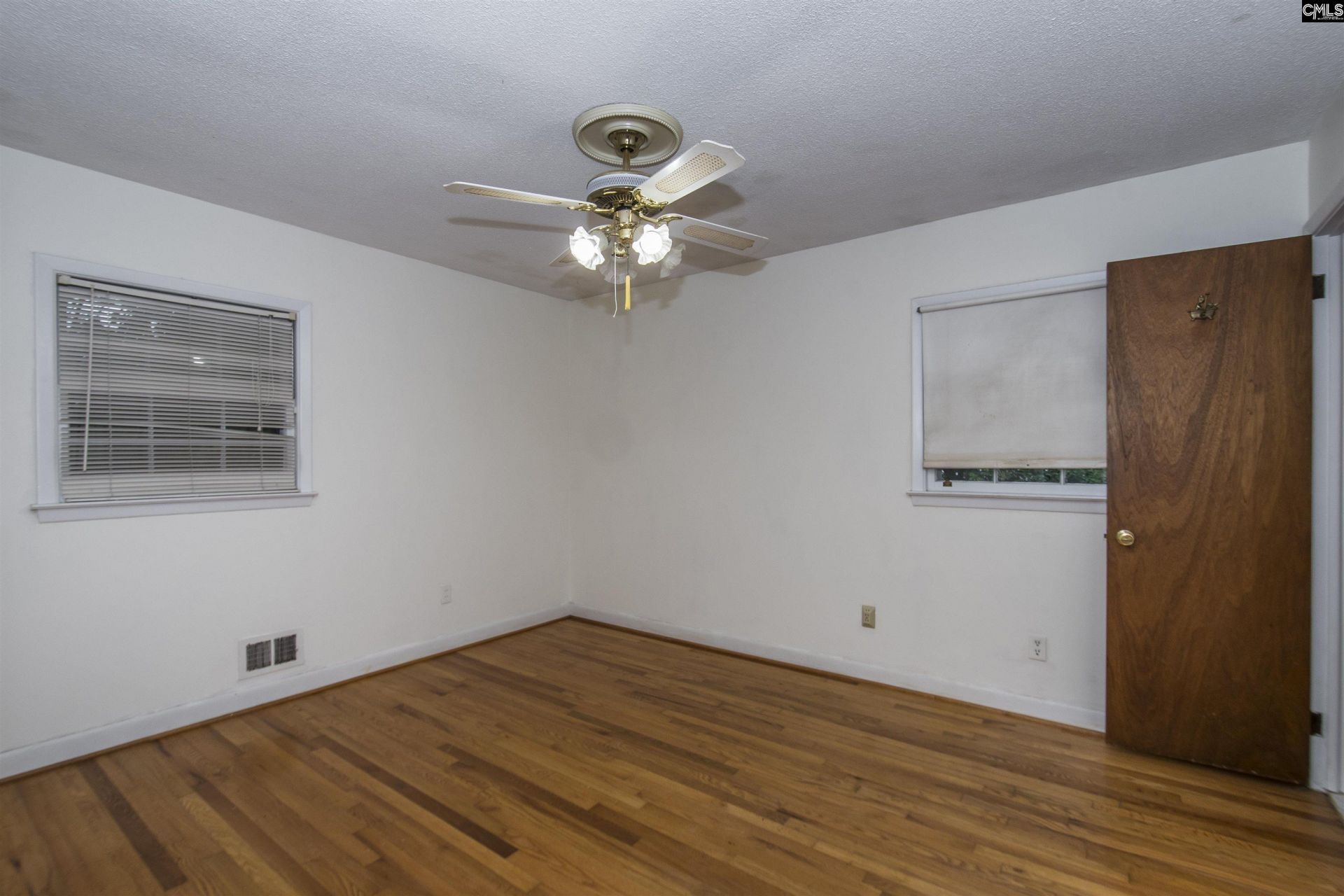 505 Grenadier Drive Photo 18