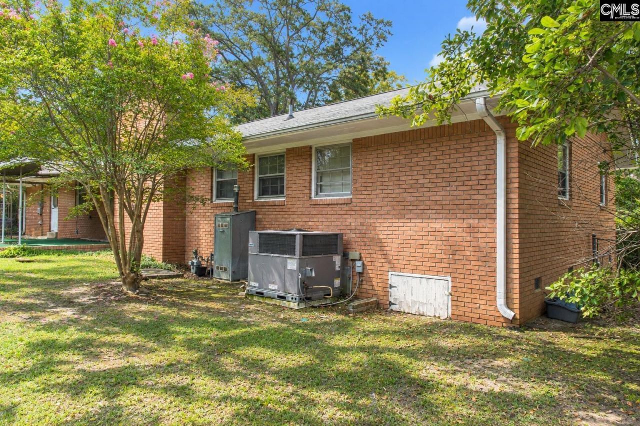 505 Grenadier Drive Photo 25