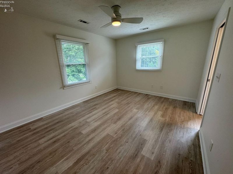 2188 N Carriage Lane, Unit 7, Port Clinton, OH 43452 Photo 11