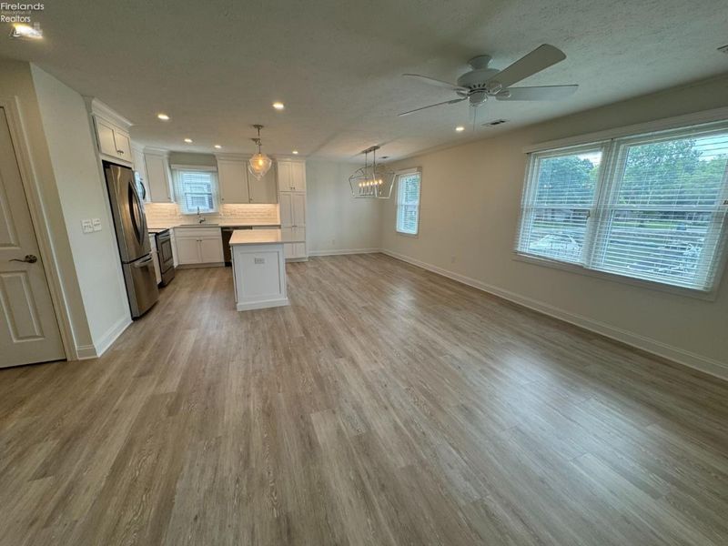 2188 N Carriage Lane, Unit 7, Port Clinton, OH 43452 Photo 3