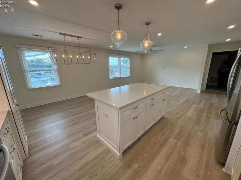 2188 N Carriage Lane, Unit 7, Port Clinton, OH 43452 Photo 6