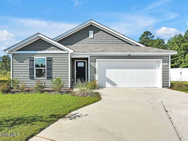 109 Cambridge Drive, Tabor City, NC 28463