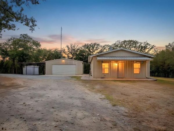 223 County Road 3471, Paradise, TX 76073