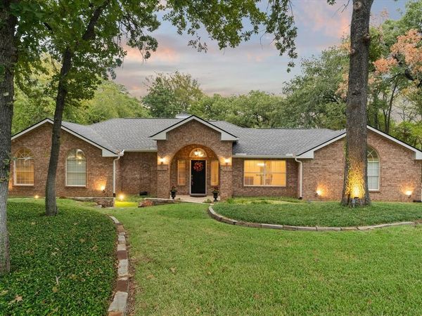 701 Pearl Cove, Oak Point, TX 75068