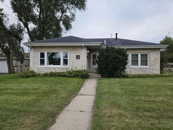 145 N Wood Street , Griffith, IN 46319