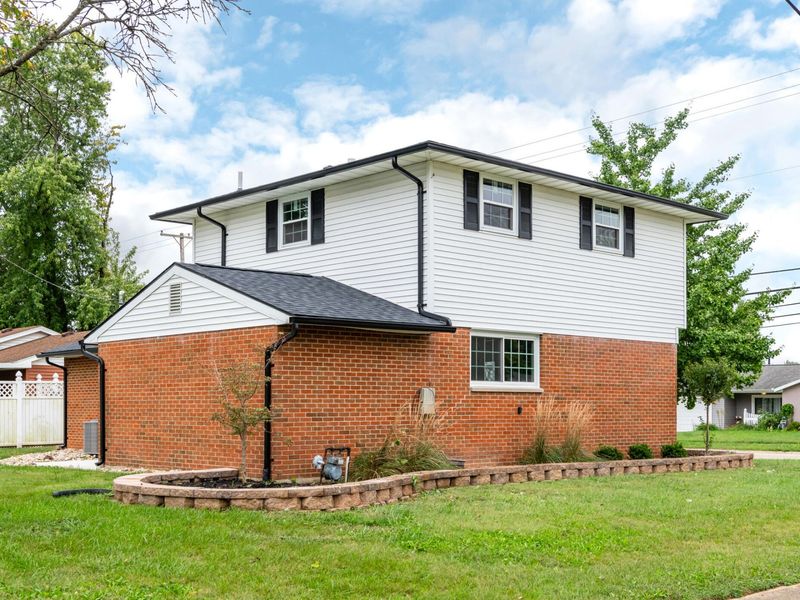 1013 W Lake Avenue, New Carlisle, OH 45344 Photo 39