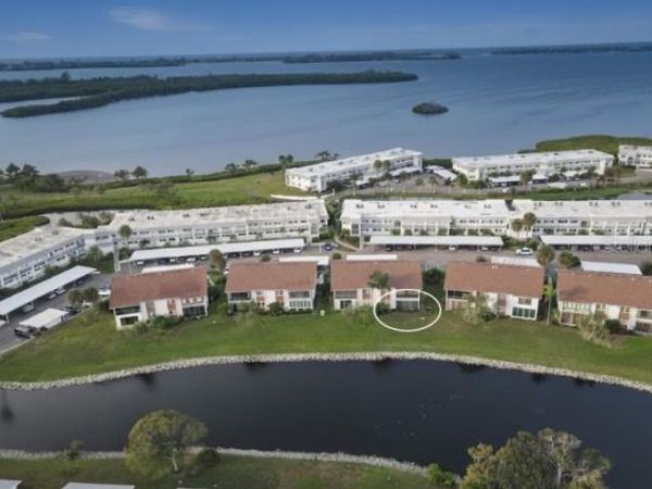 4868 INDEPENDENCE DRIVE , BRADENTON, FL 34210