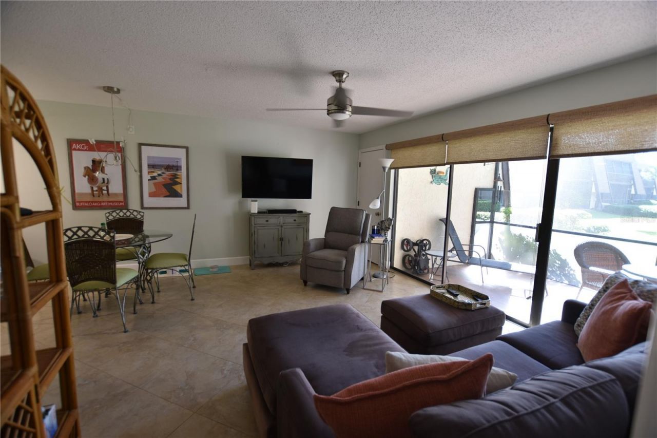 4610 Ringwood Meadow, Unit 17, Sarasota, FL 34235 Photo