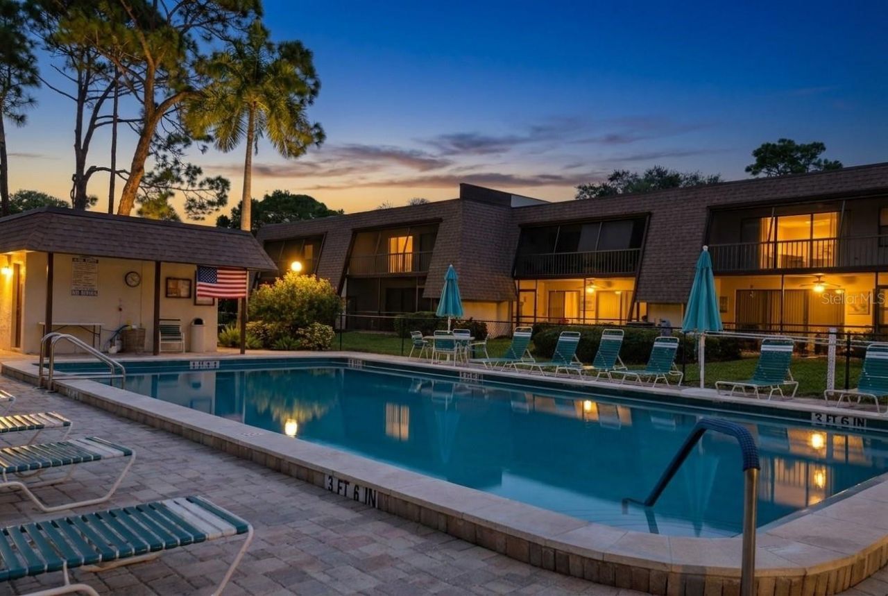 4610 Ringwood Meadow, Unit 17, Sarasota, FL 34235 Photo
