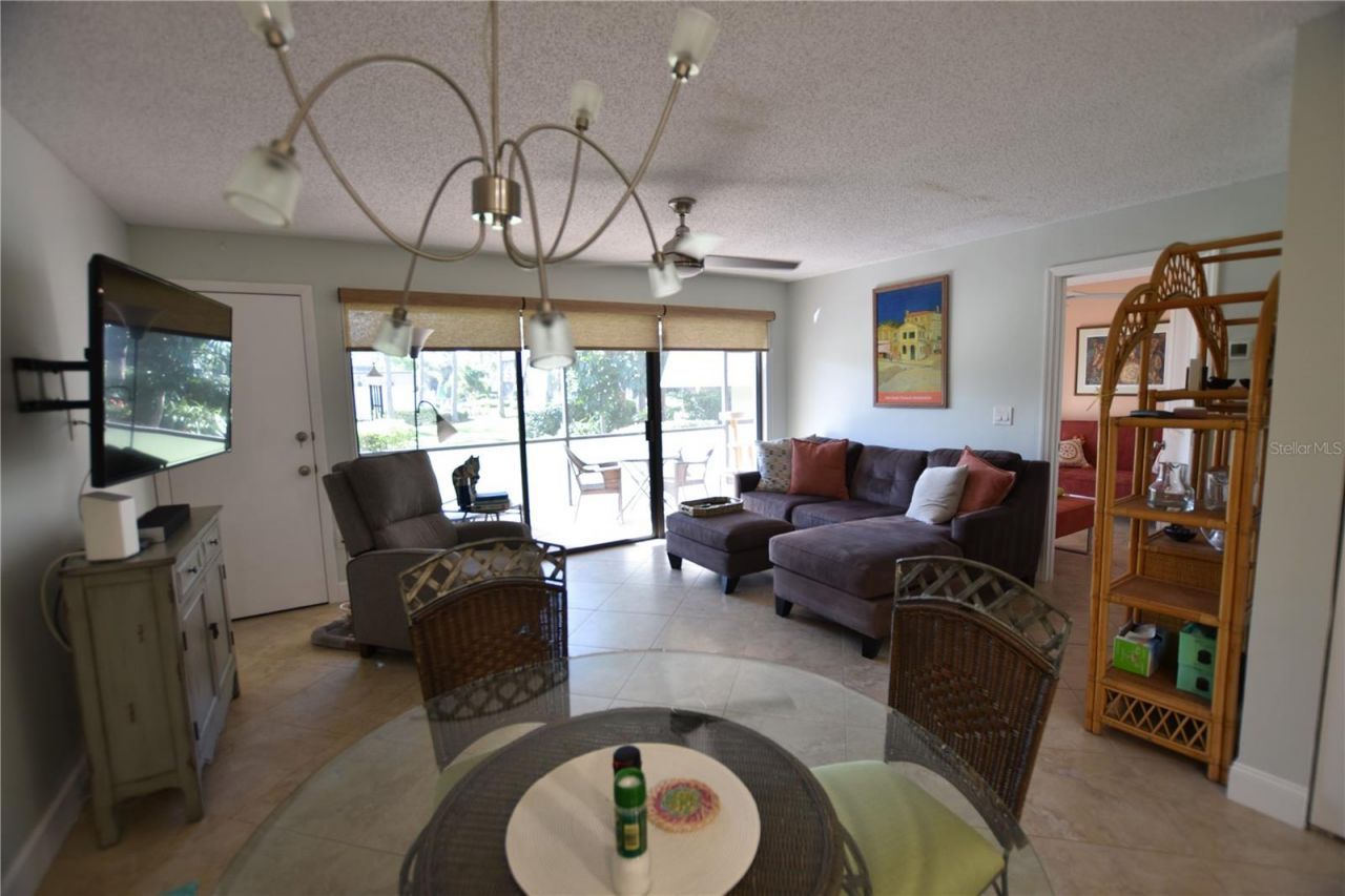 4610 Ringwood Meadow, Unit 17, Sarasota, FL 34235 Photo