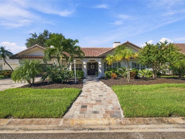 5825 LEELAND STREET S, ST PETERSBURG, FL 33715