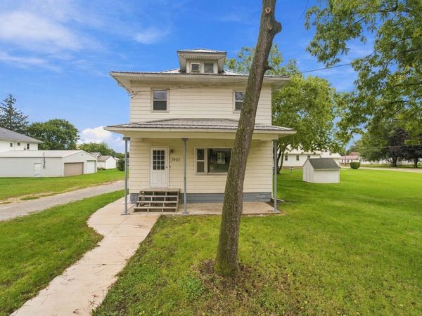 1045 6Th Street, Jesup, IA 50648