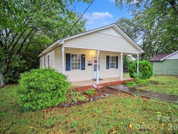 826 2nd Street , Kings Mountain, NC 28086