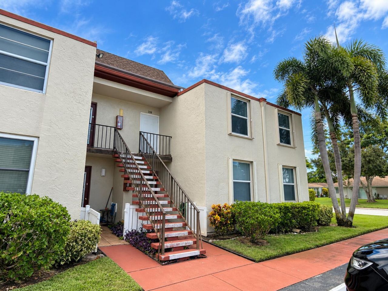 9 Willowbrook Lane, Unit 208, Delray Beach, FL 33446 Photo