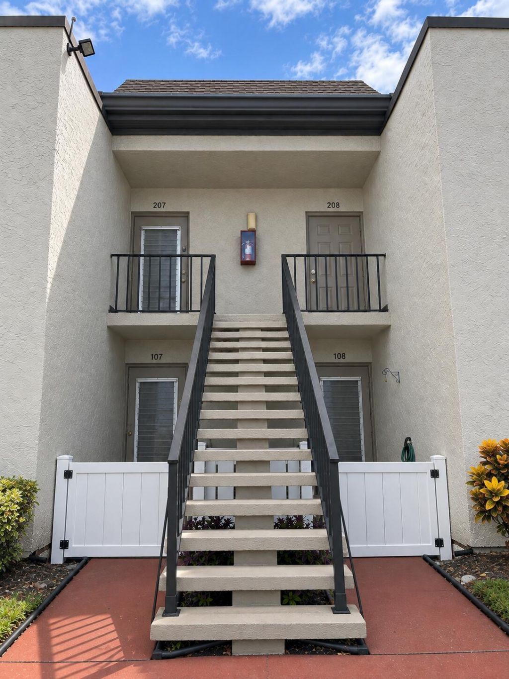 9 Willowbrook Lane, Unit 208, Delray Beach, FL 33446 Photo