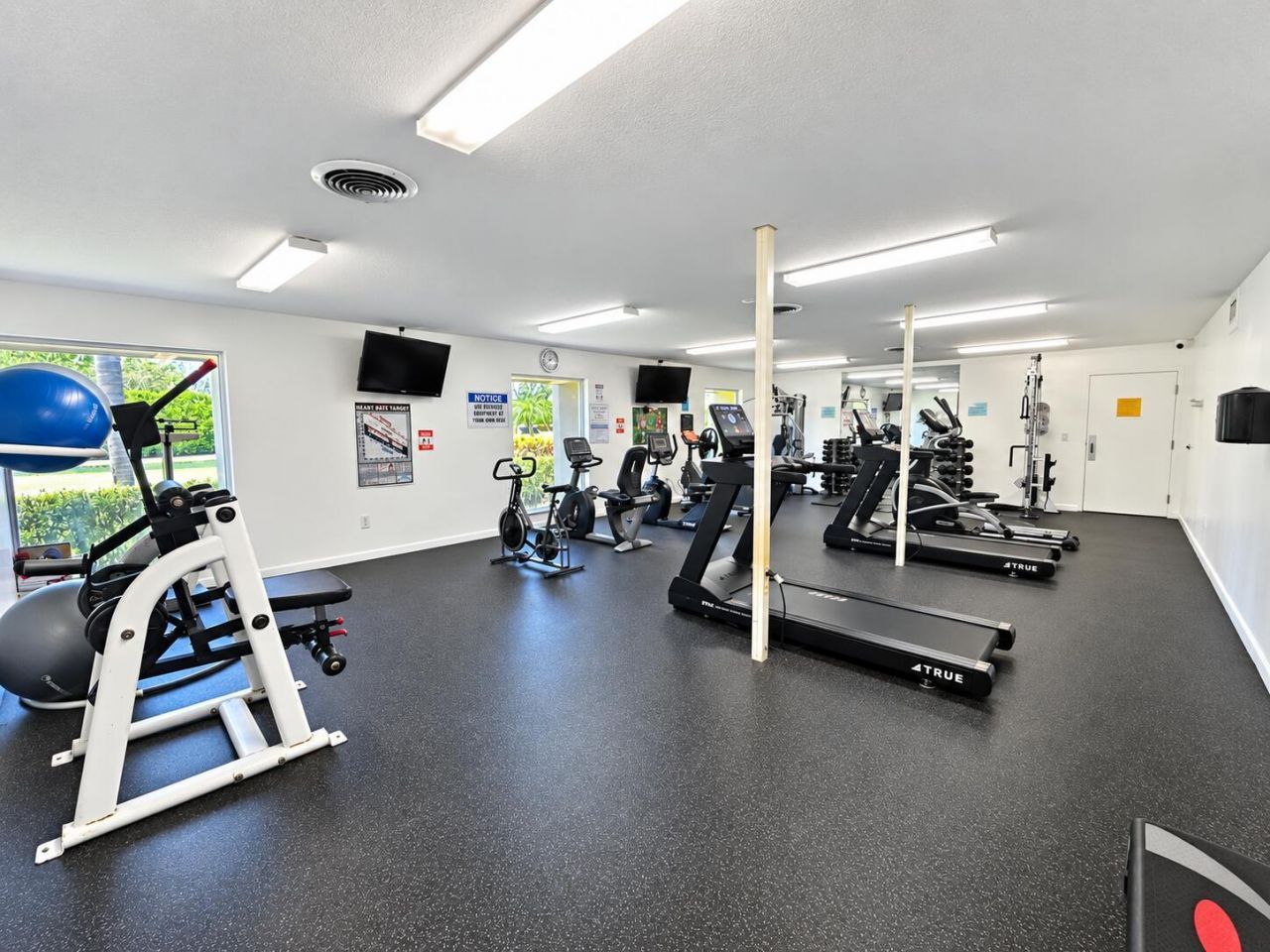 9 Willowbrook Lane, Unit 208, Delray Beach, FL 33446 Photo