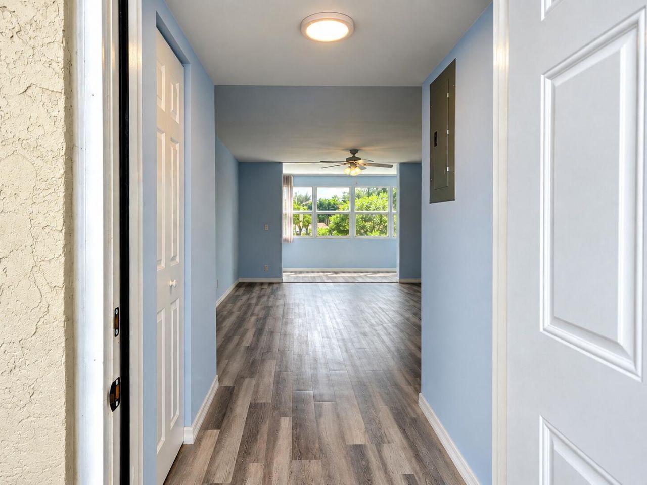 9 Willowbrook Lane, Unit 208, Delray Beach, FL 33446 Photo