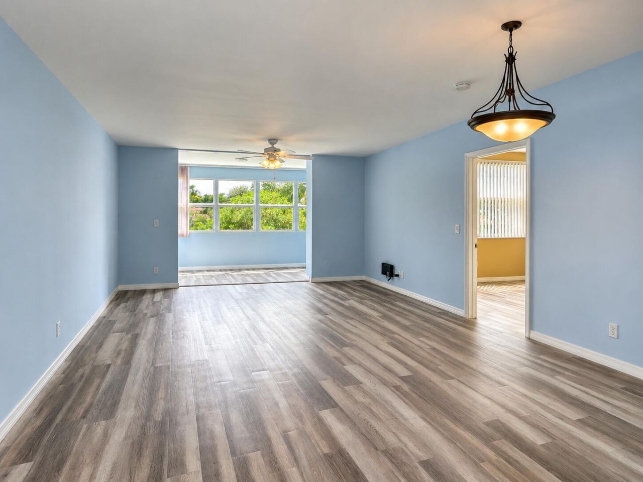 9 Willowbrook Lane, Unit 208, Delray Beach, FL 33446 Photo
