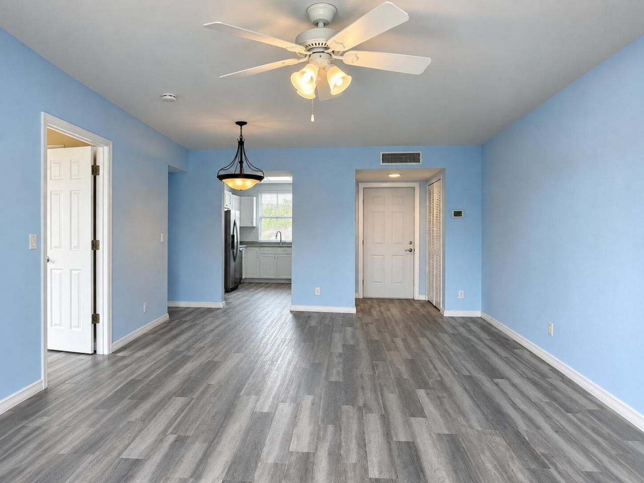 9 Willowbrook Lane, Unit 208, Delray Beach, FL 33446 Photo