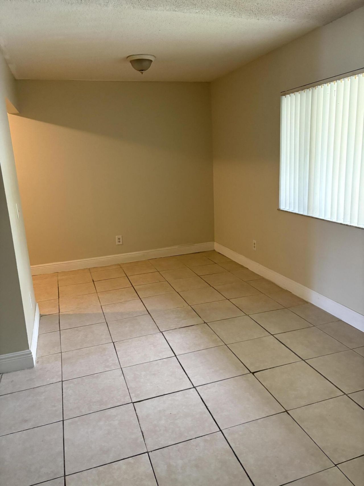 318 Meadows Circle, Boynton Beach, FL 33436 Photo