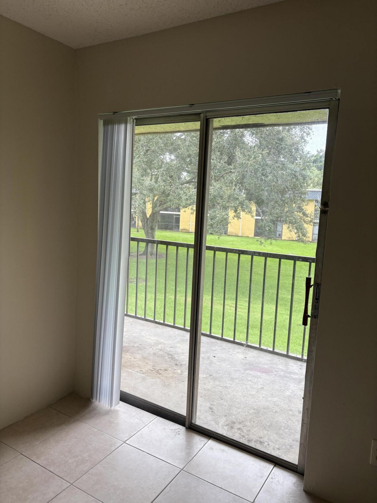 318 Meadows Circle, Boynton Beach, FL 33436 Photo