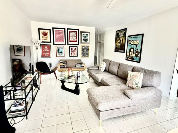 128 Venetian Drive, Delray Beach, FL 33483