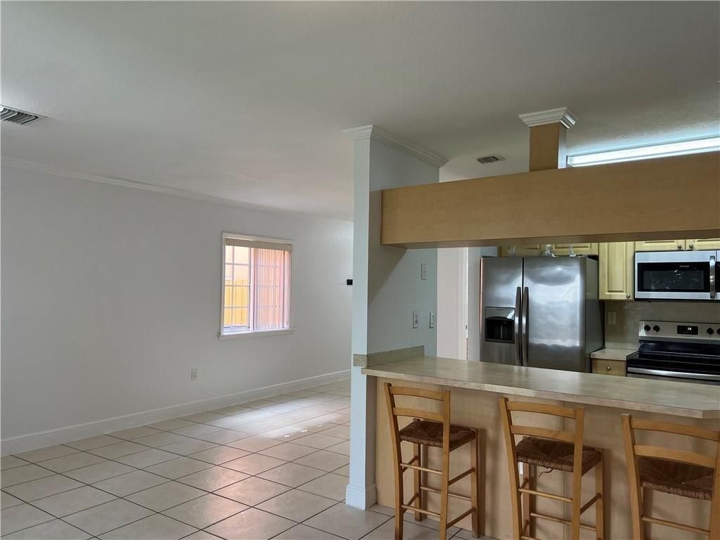 9425 SW 77th Court, Miami, FL 33156 Photo