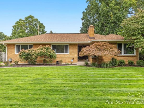 651 Reynard Street SE, Grand Rapids, MI 49507