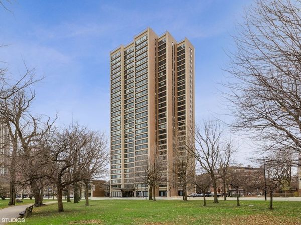 1850 N Clark Street, Unit 2104, Chicago, IL 60614
