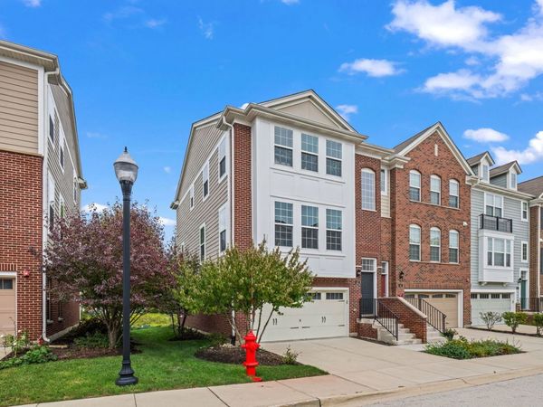42 Marcel Lane, Schaumburg, IL 60194