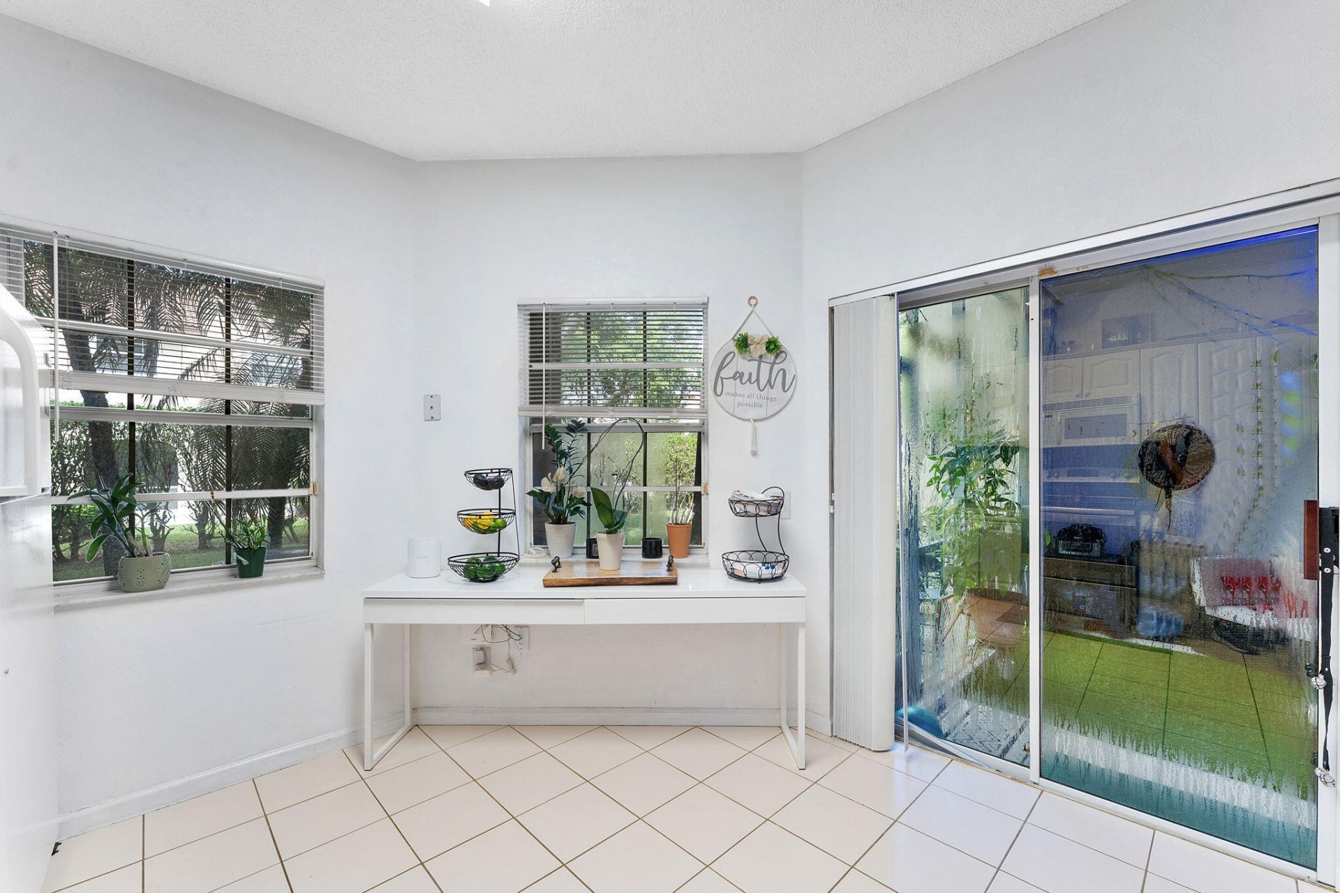 6595 Via Regina, Boca Raton, FL 33433 Photo