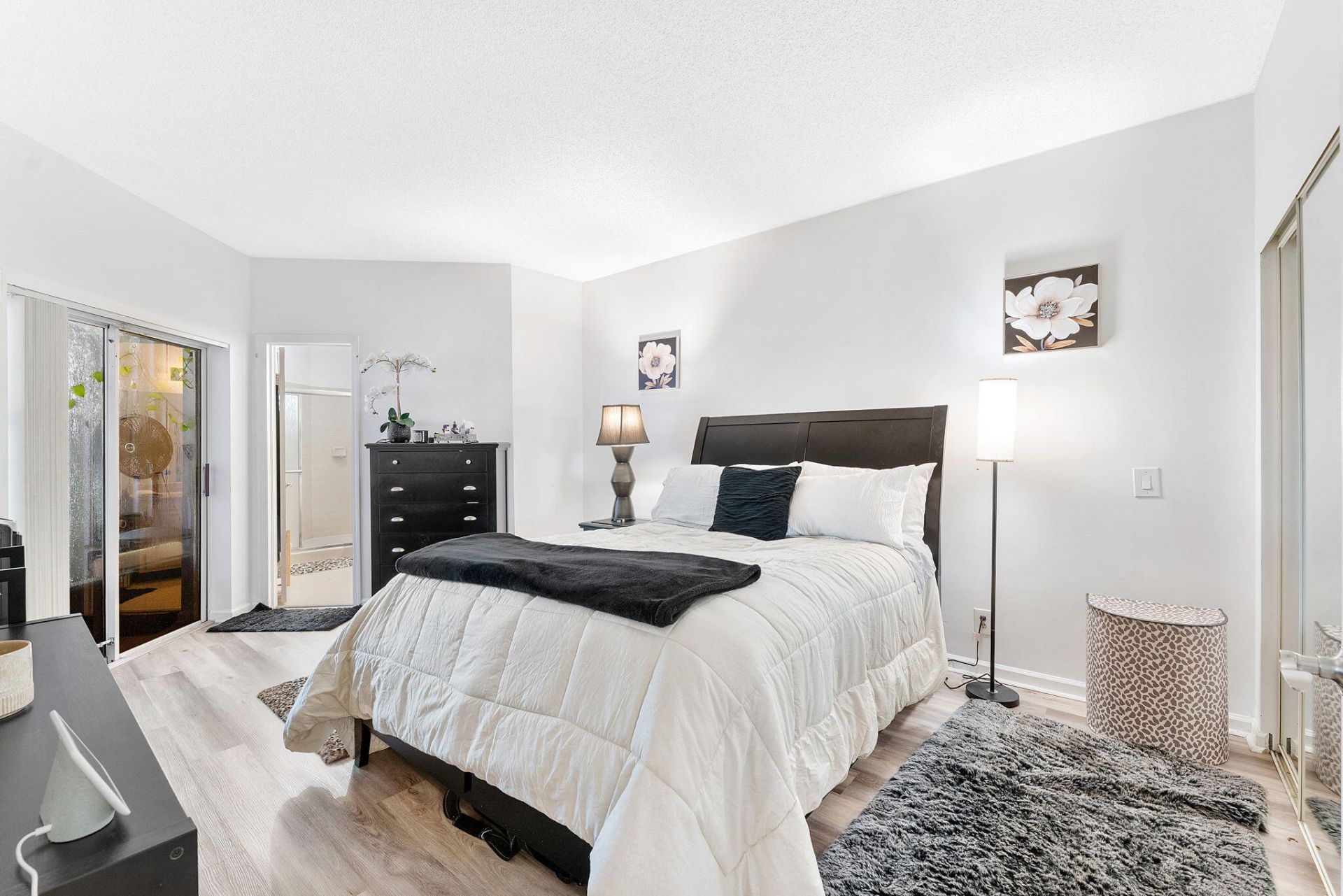 6595 Via Regina, Boca Raton, FL 33433 Photo