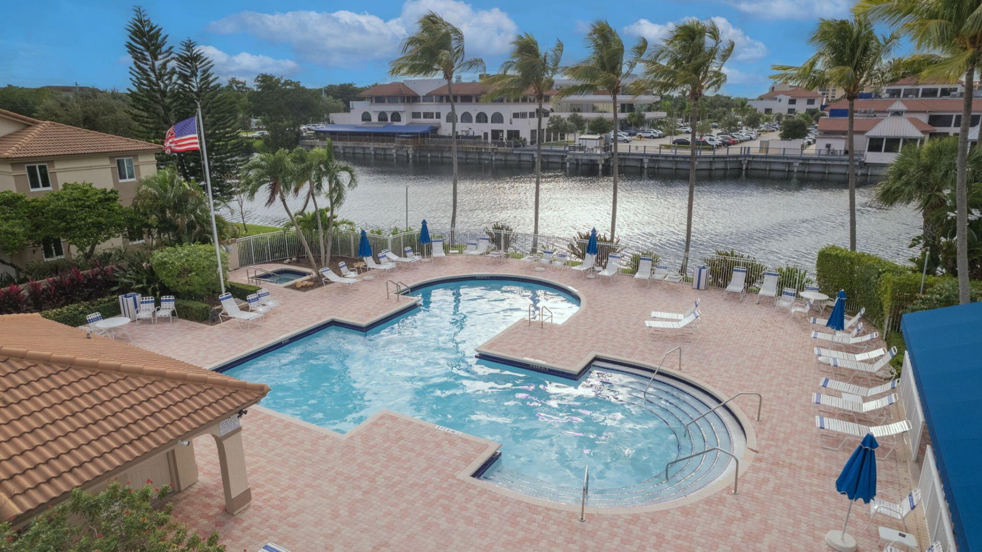 6595 Via Regina, Boca Raton, FL 33433 Photo