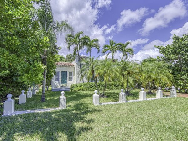 411 S FEDERAL Highway, Lake Worth Beach, FL 33460