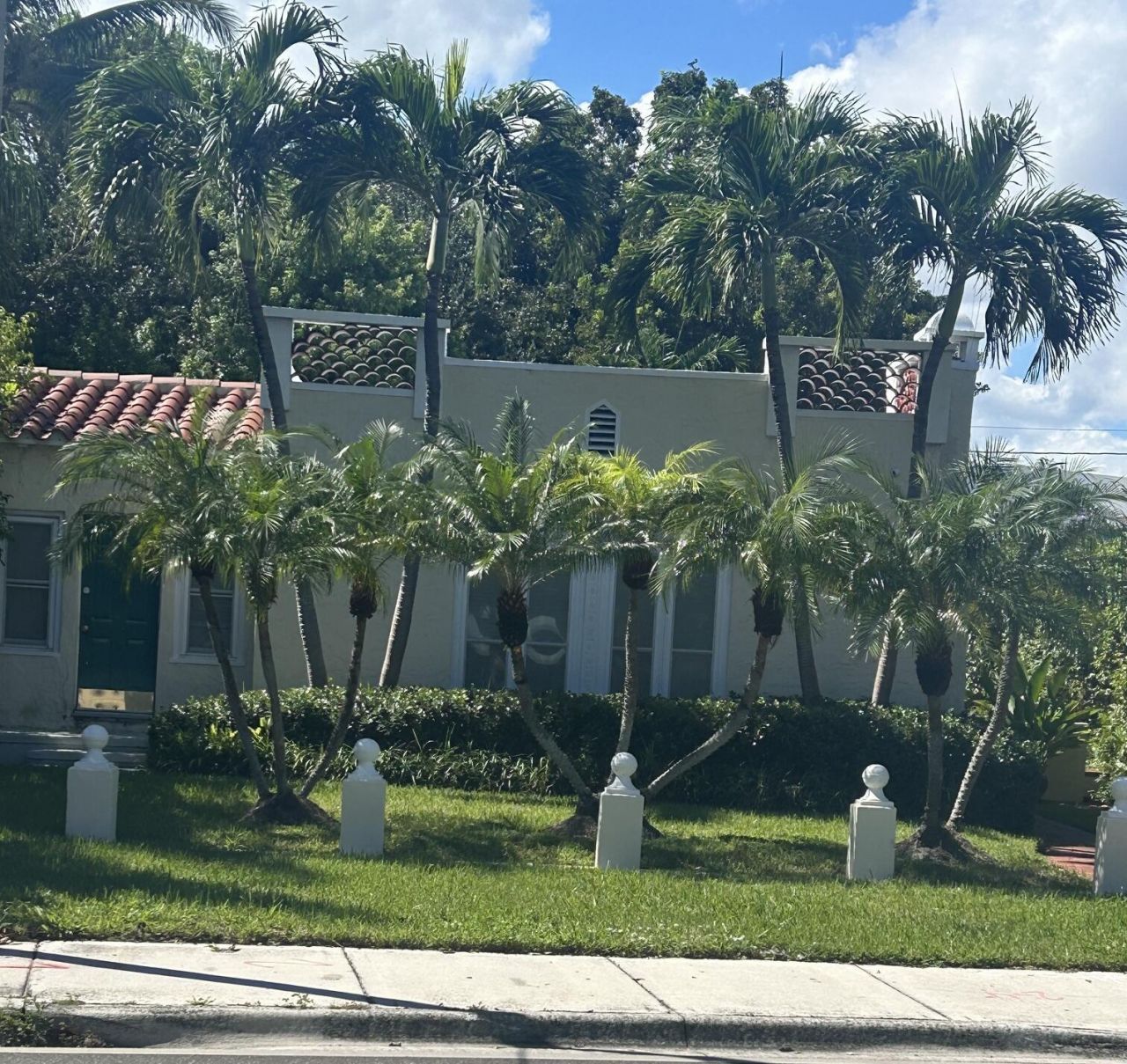 411 S Federal Highway, Lake Worth Beach, FL 33460 Photo