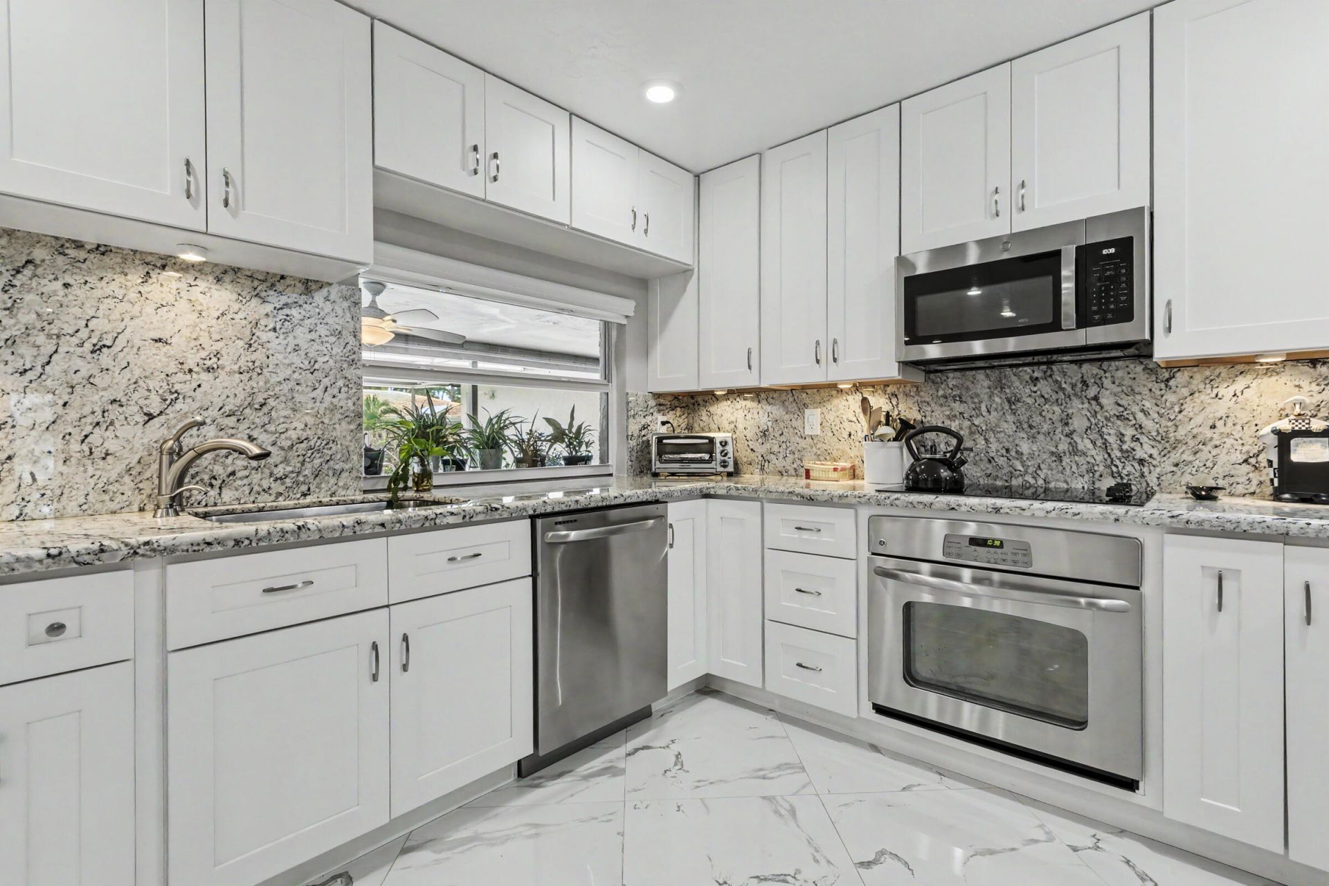 415 Sailboat Circle, Weston, FL 33326 Photo