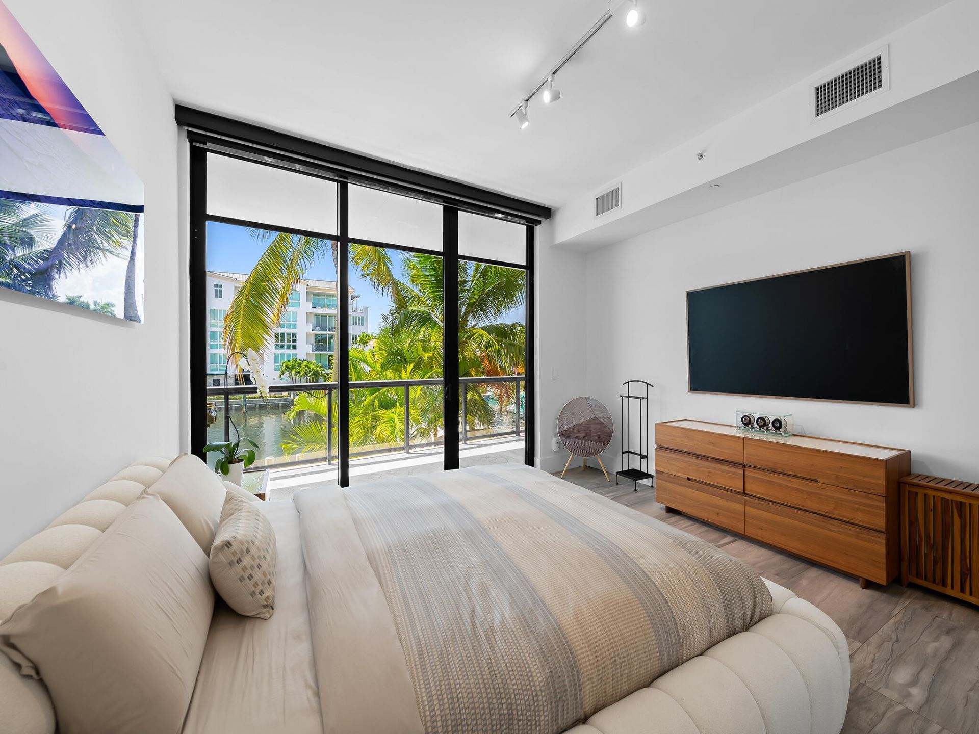 161 Isle Of Venice Drive, Unit 204, Fort Lauderdale, FL 33301 Photo