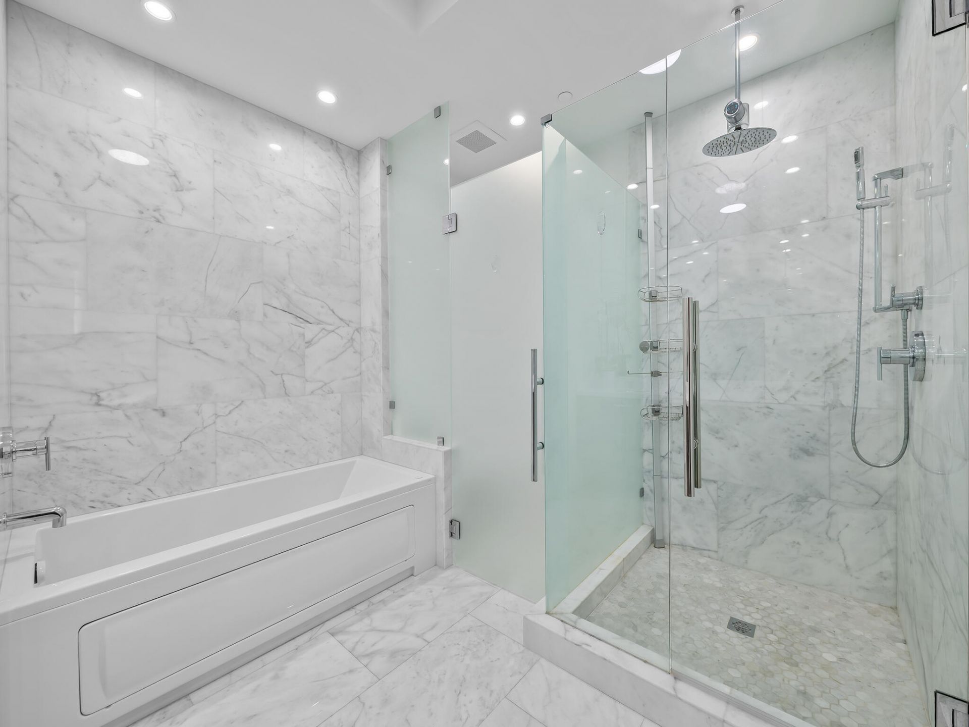 161 Isle Of Venice Drive, Unit 204, Fort Lauderdale, FL 33301 Photo