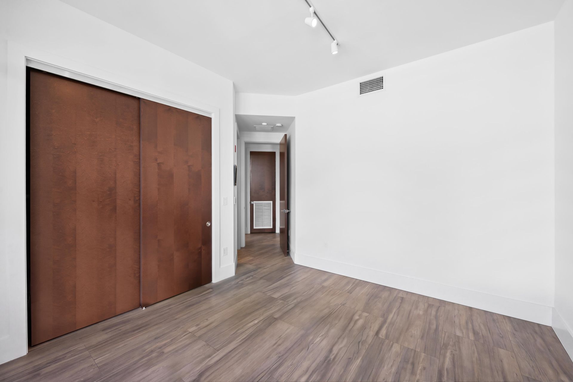 161 Isle Of Venice Drive, Unit 204, Fort Lauderdale, FL 33301 Photo