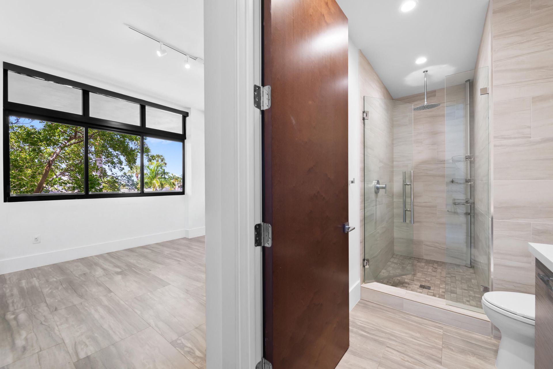 161 Isle Of Venice Drive, Unit 204, Fort Lauderdale, FL 33301 Photo