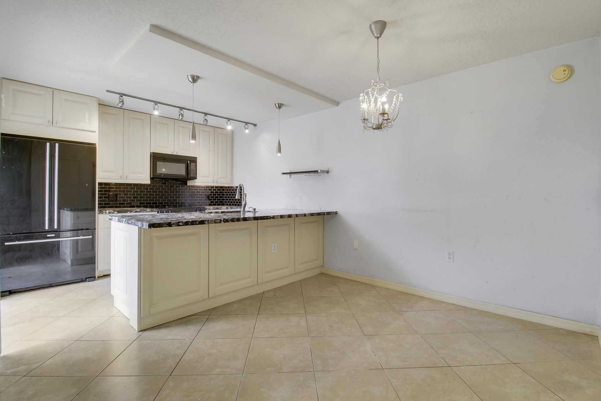 2218 22nd Way, West Palm Beach, FL 33407 Photo