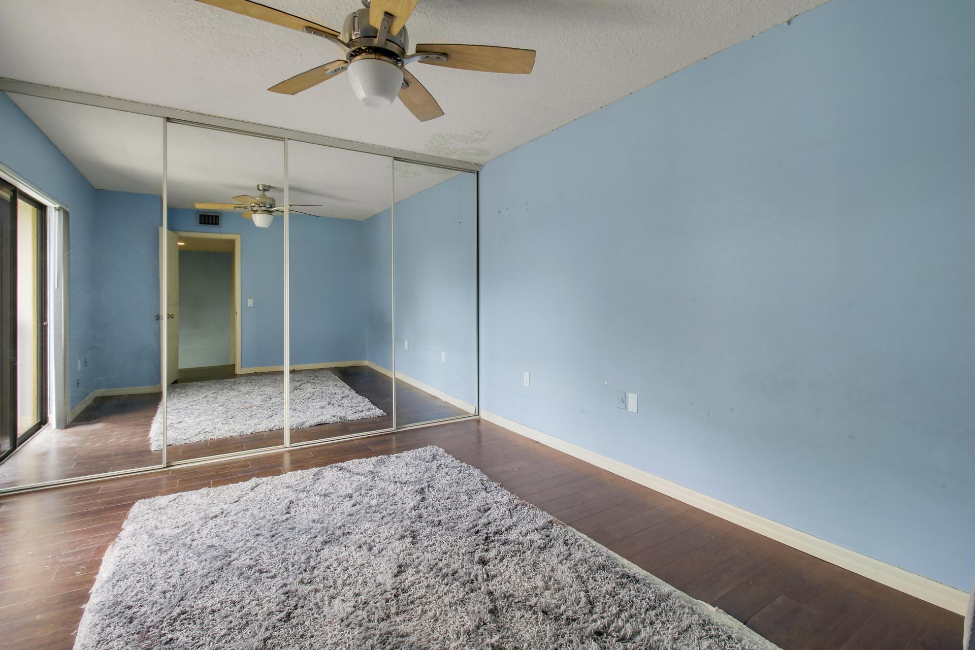 2218 22nd Way, West Palm Beach, FL 33407 Photo