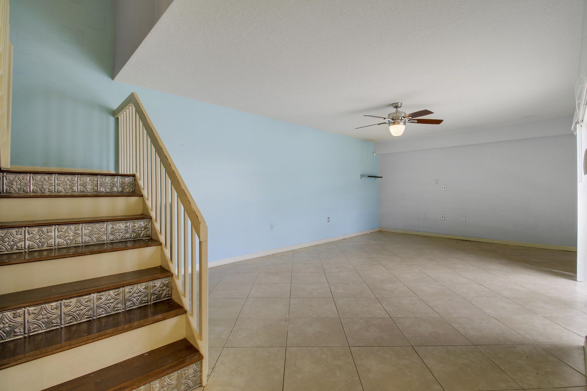 2218 22nd Way, West Palm Beach, FL 33407 Photo